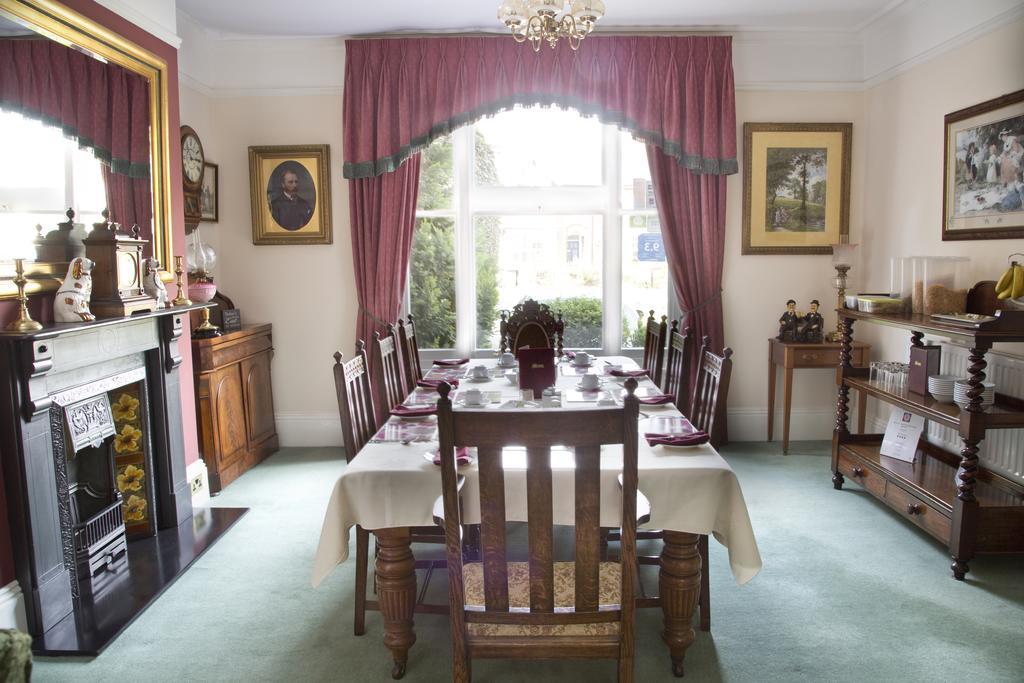 Banbury Cross B&B Экстерьер фото