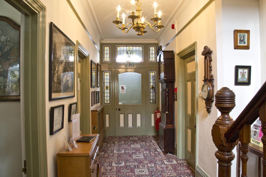 Banbury Cross B&B Экстерьер фото