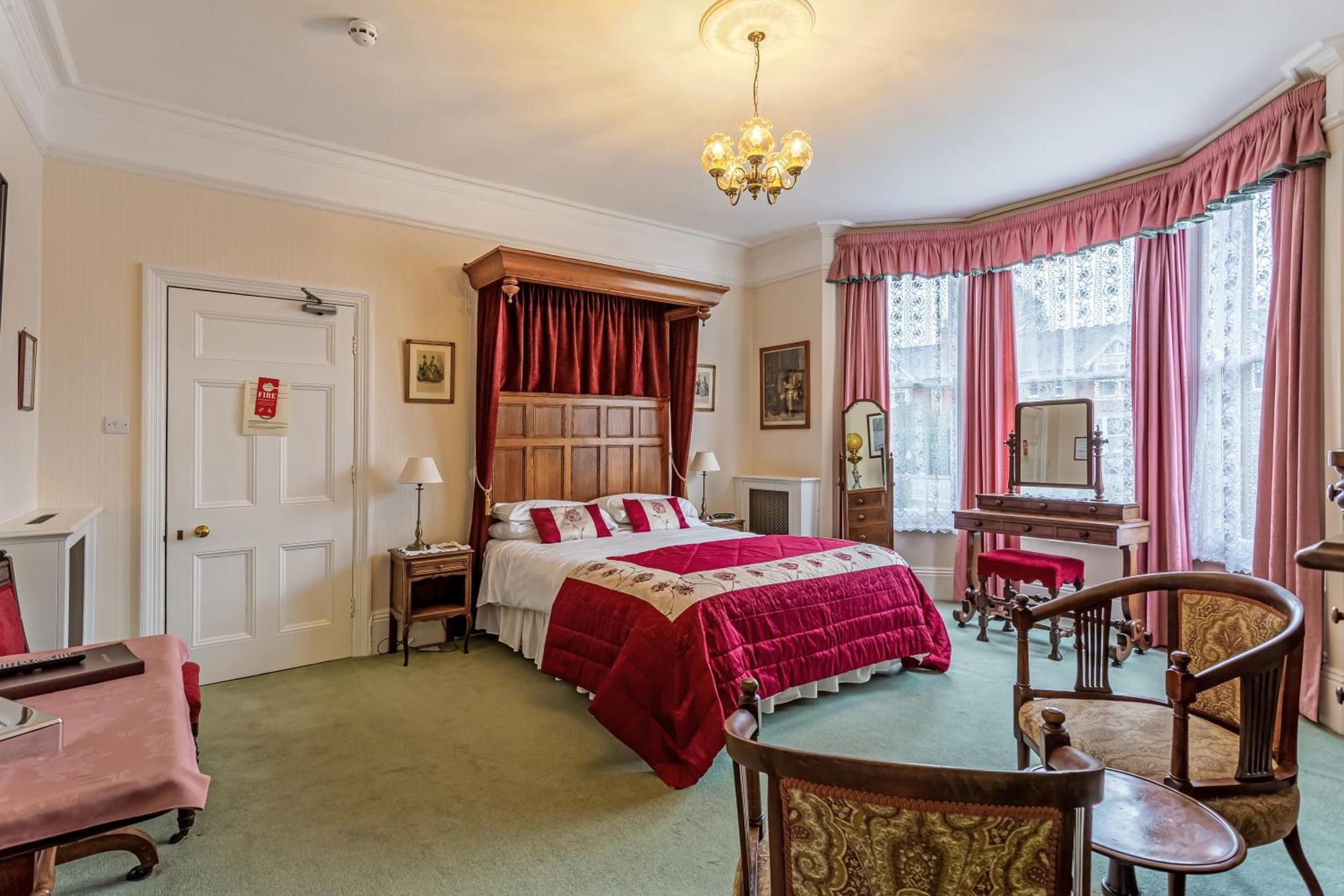 Banbury Cross B&B Экстерьер фото