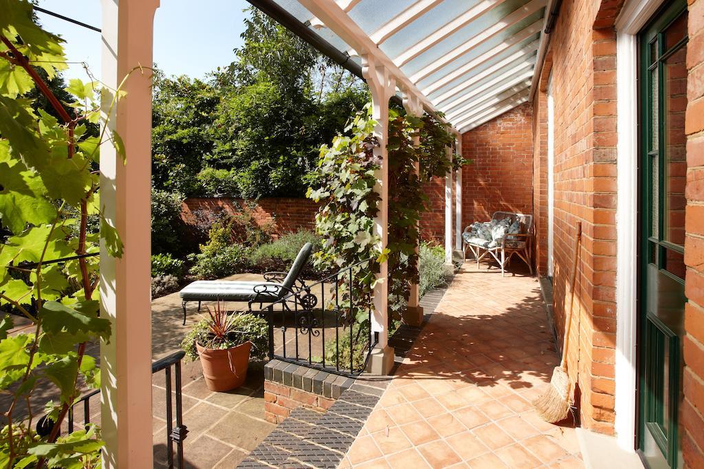 Banbury Cross B&B Экстерьер фото