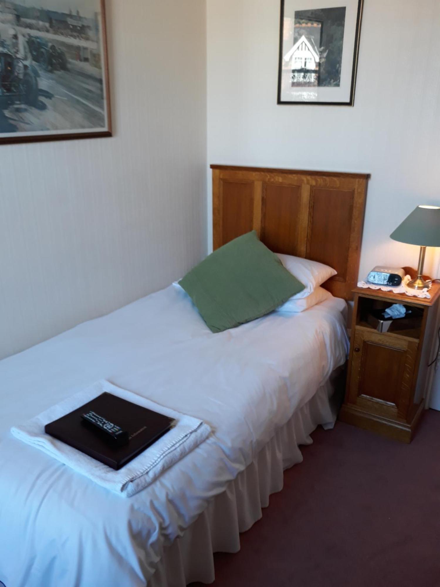 Banbury Cross B&B Экстерьер фото
